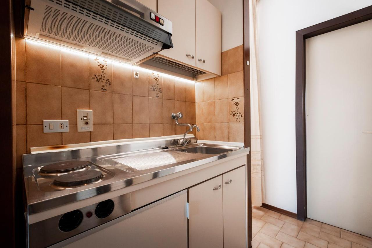 Il Gabbiano Residence Кианчано Терме Екстериор снимка